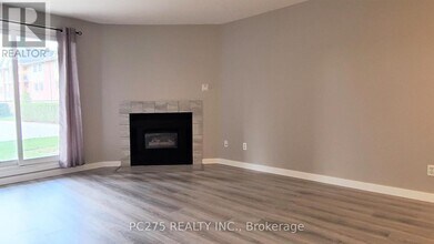 136 Conway Dr in London, ON - Building Photo - Building Photo