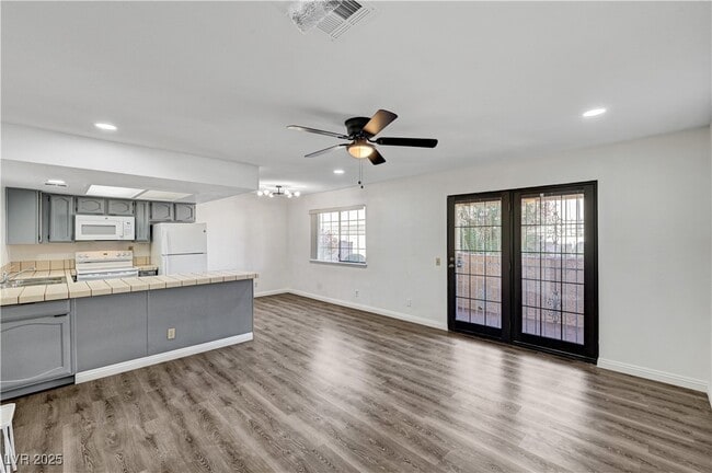 4150 Sanderling Cir in Las Vegas, NV - Building Photo - Building Photo