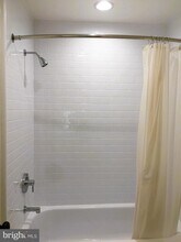 7438 Chummley Ct in Falls Church, VA - Building Photo - Building Photo