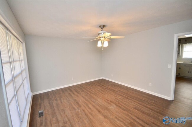 804 Hodges St NW in Hartselle, AL - Building Photo - Building Photo