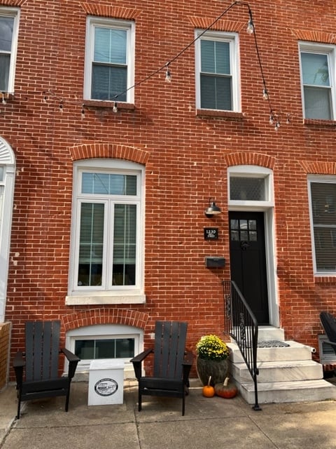 property at 1230 Hull St