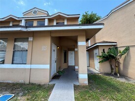 2267 SW 80th Terrace in Miramar, FL - Building Photo