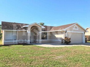 7840 Anbury Ct in Orlando, FL - Foto de edificio - Building Photo