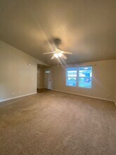 673 E Milton St in Lebanon, OR - Building Photo - Building Photo