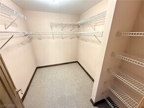 7730 Secret Shore Dr in Las Vegas, NV - Building Photo - Building Photo