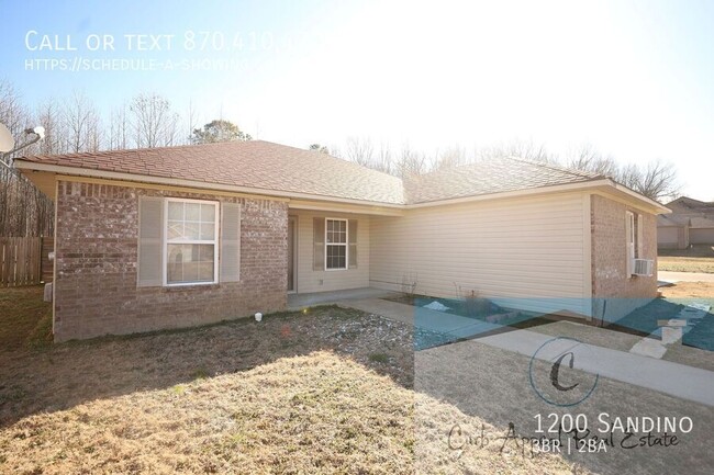 1200 Sandino Dr in Jonesboro, AR - Building Photo - Building Photo