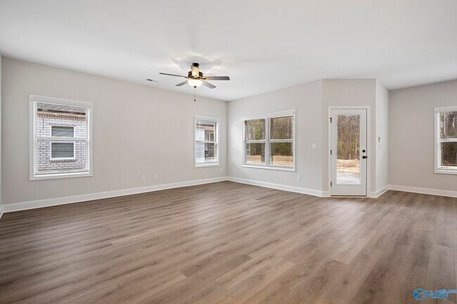 6242 Pisgah Dr NW in Huntsville, AL - Building Photo - Building Photo