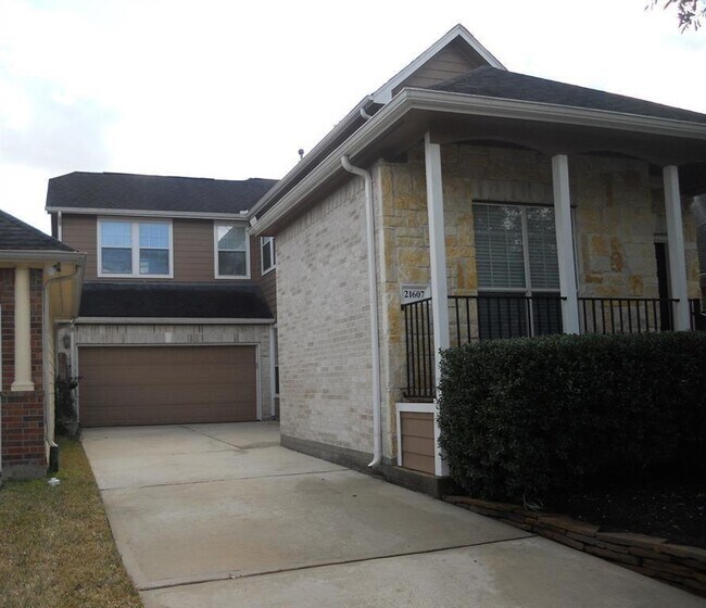 21607 Spring Vine Ln in Katy, TX - Building Photo - Building Photo