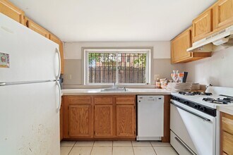 2124 N Carlisle St in Philadelphia, PA - Building Photo - Building Photo