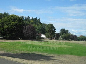 132 Bridge Ln in Port Angeles, WA - Building Photo - Building Photo