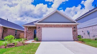 31339 Spotted Saddle Hollow in Fulshear, TX - Building Photo