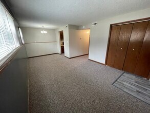 714 N Campbell St in Macomb, IL - Building Photo - Building Photo