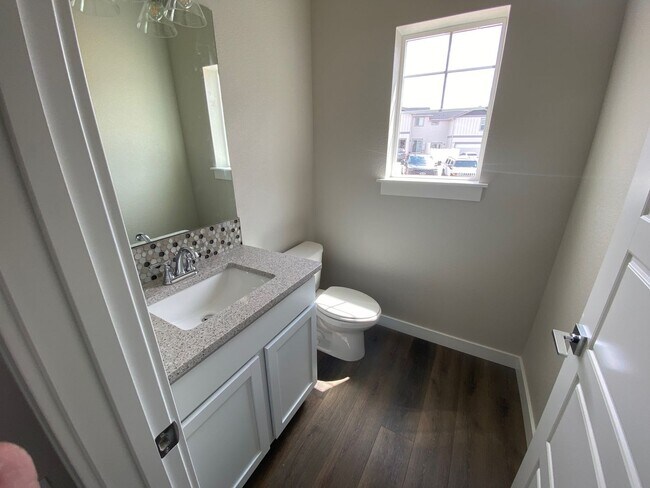 property at 286 E Chestnut St