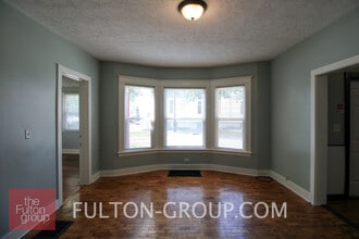 20 Eastern Ave SE in Grand Rapids, MI - Foto de edificio - Building Photo