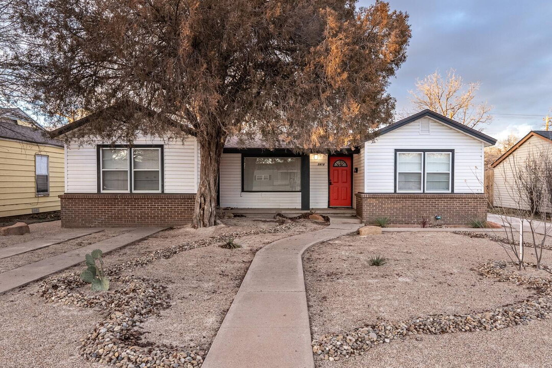 3418 28th St in Lubbock, TX - Foto de edificio