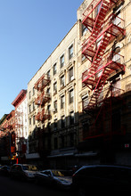 135-137 Eldridge St in New York, NY - Building Photo - Building Photo