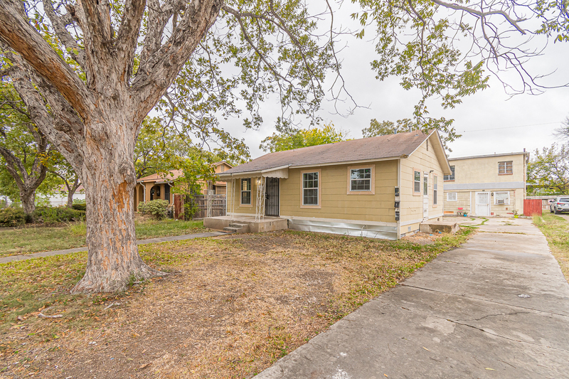 106 Southway Dr in San Antonio, TX - Building Photo