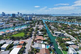7910 Hawthorne Ave in Miami Beach, FL - Building Photo - Building Photo