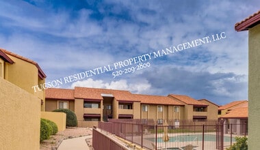 2194 N Pantano Rd in Tucson, AZ - Building Photo - Building Photo