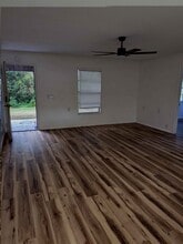 1906 Park Manor Dr in Orlando, FL - Foto de edificio - Building Photo