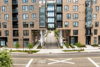 The Chartwell at Marathon Village in Nashville, TN - Building Photo - Building Photo