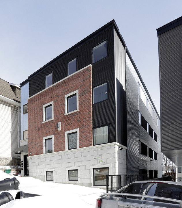 159 Henderson Ave in Ottawa, ON - Building Photo