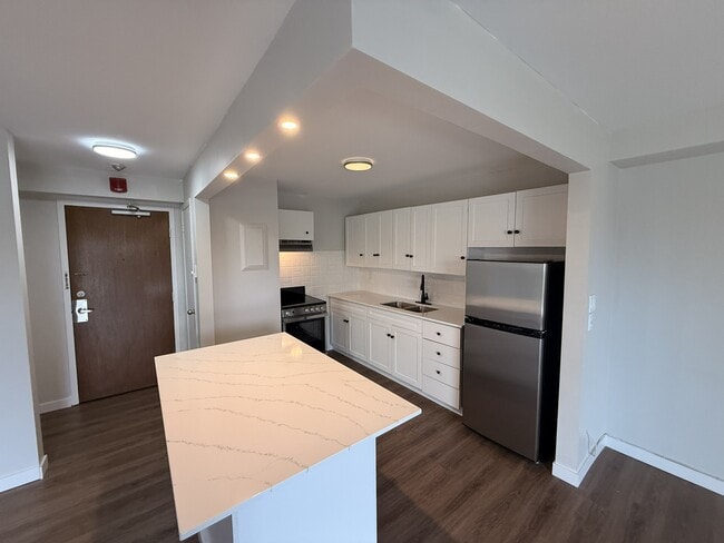 Park View Tower Apartments
