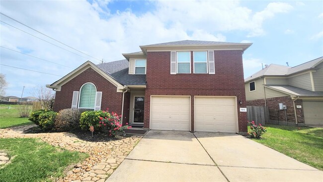 property at 1915 Westwood Dr