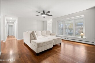 21 Ford Ave in Berkeley Township, NJ - Building Photo - Building Photo