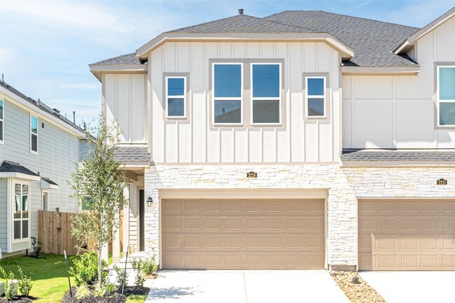 property at 2219 Via Isa Ln