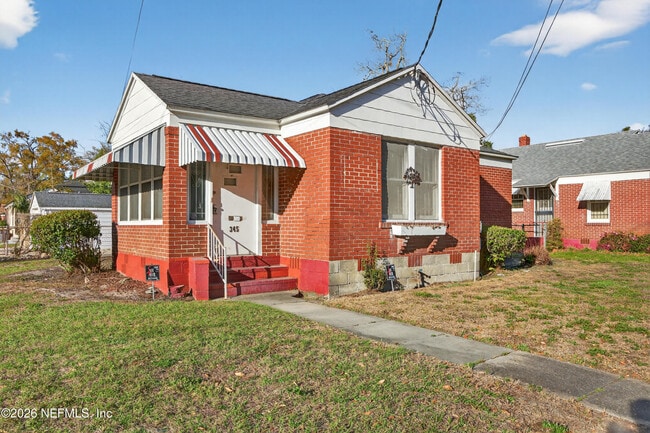 property at 345 E 44th St