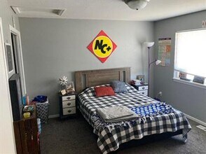 1717 Rockhill Rd in Manhattan, KS - Building Photo - Building Photo