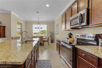 10497 Prato Dr in Ft. Myers, FL - Building Photo - Building Photo