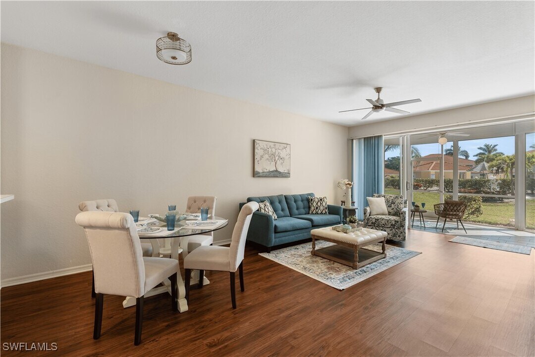 1758 Reuven Cir in Naples, FL - Building Photo