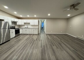 107 W Biddle St in Gordon, PA - Building Photo