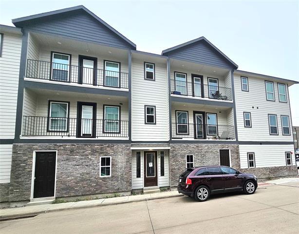 property at 206 S Village Way