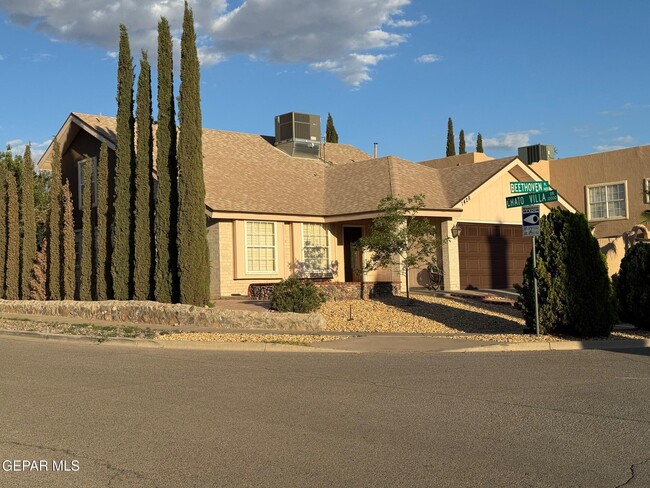 property at 1428 Beethoven Pl