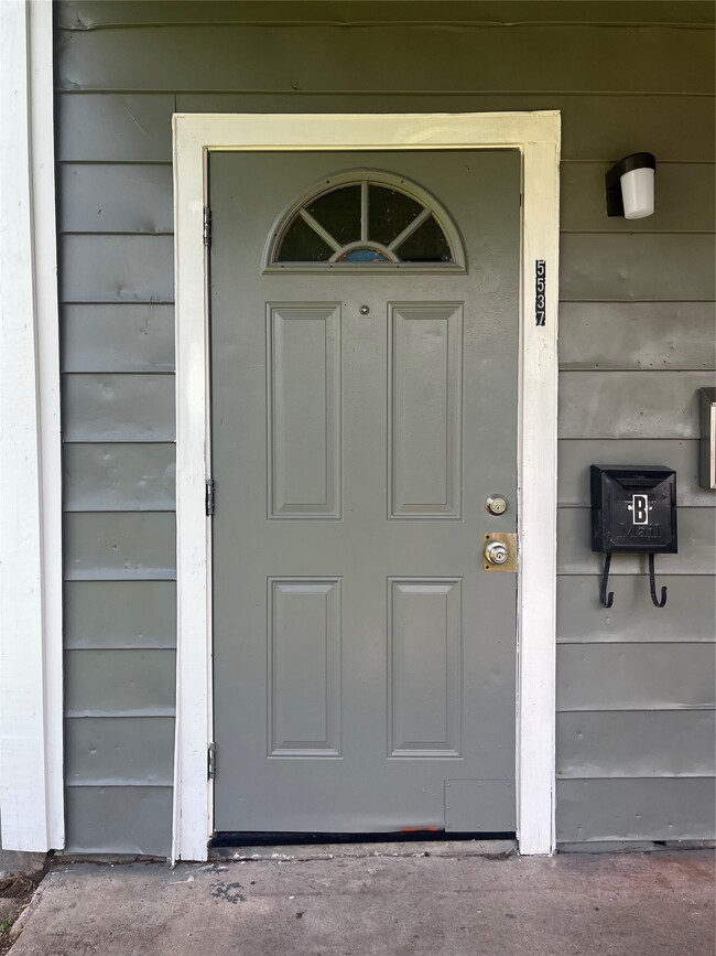 property at 5537 Bataan Rd