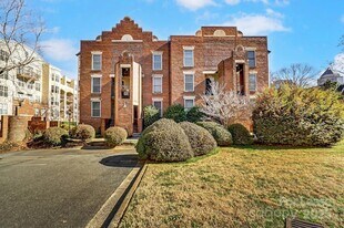 328 W 6th St, Unit 1 in Charlotte, NC - Building Photo