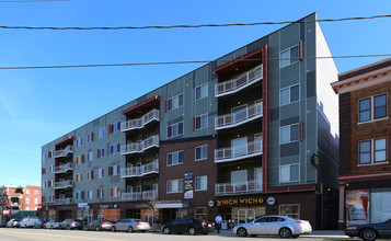 Vine Street Flats in Cincinnati, OH - Building Photo - Building Photo