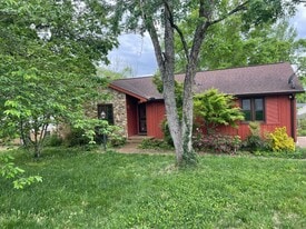 6808 River Ridge Dr in Nashville, TN - Building Photo