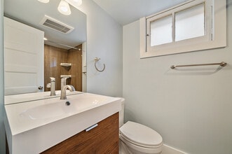 4451 N Clay St in Denver, CO - Foto de edificio - Building Photo