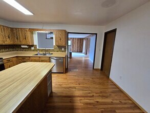 403 Greenway Dr in Canon City, CO - Building Photo - Building Photo