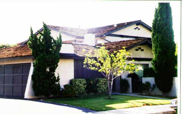 434 W Palmyra Ave in Orange, CA - Building Photo - Building Photo