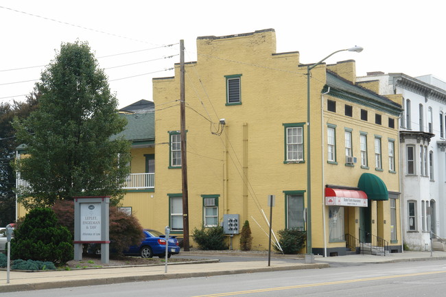 126-130 E 3rd St