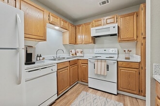 Summit Ridge in Temple, TX - Foto de edificio - Building Photo