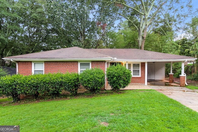 property at 3135 Robin Rd