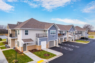 The Oaks of Canopy Hill in Union Grove, WI - Foto de edificio - Building Photo