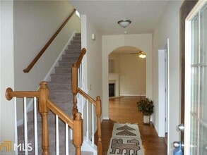 6192 Thorncrest Dr in Tucker, GA - Foto de edificio - Building Photo