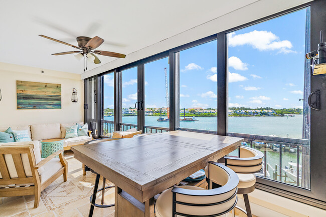 property at 1648 Jupiter Cove Dr